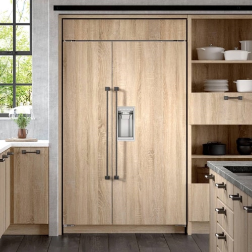 122 cm Side-By-Side Refrigerator/Freezer, External Dispenser